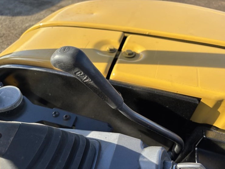 caterpillar-303.5-image-29