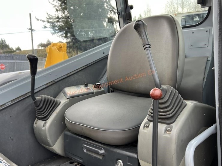 komatsu-pc78us-5-image-27