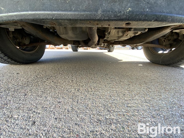 2013-ford-explorer-image-15