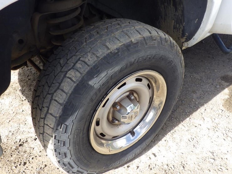 2001-dodge-ram-1500-image-11