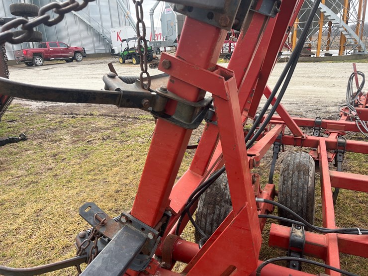 case-ih-4300-image-18