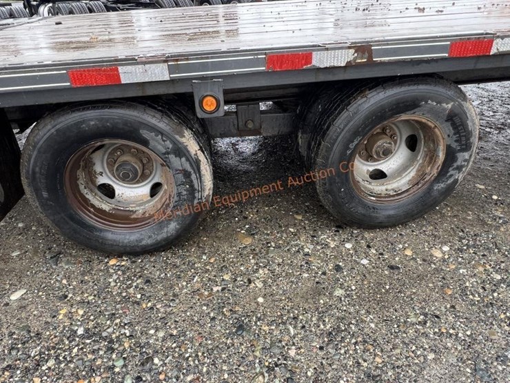 2003-titan-trailer-image-14