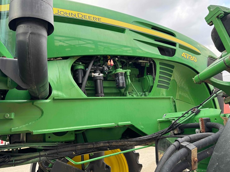 2009-john-deere-4730-image-31