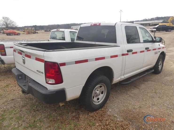 2015-dodge-ram-1500-image-2