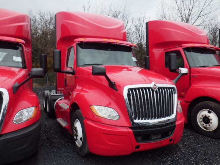 2018-international-prostar-image-3