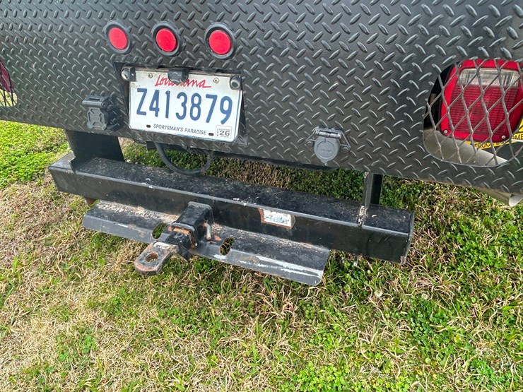 2015-gmc-3500hd-image-24