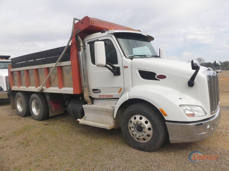 2016-peterbilt-579-image-1