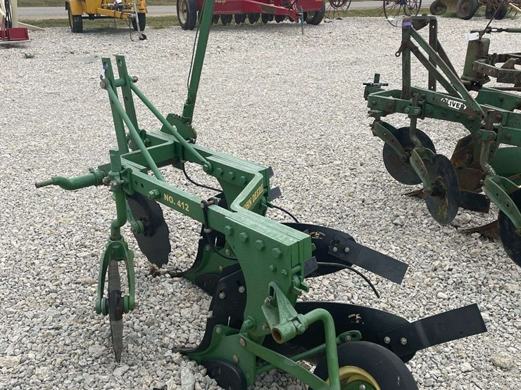 john-deere-412-image-4