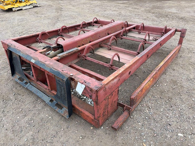 farmhand-bale-accumulator-image-3