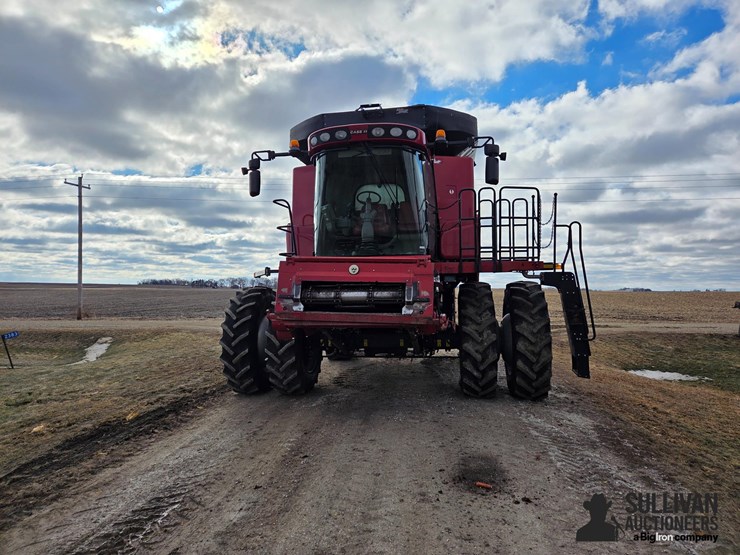 2010-case-ih-7120-image-2