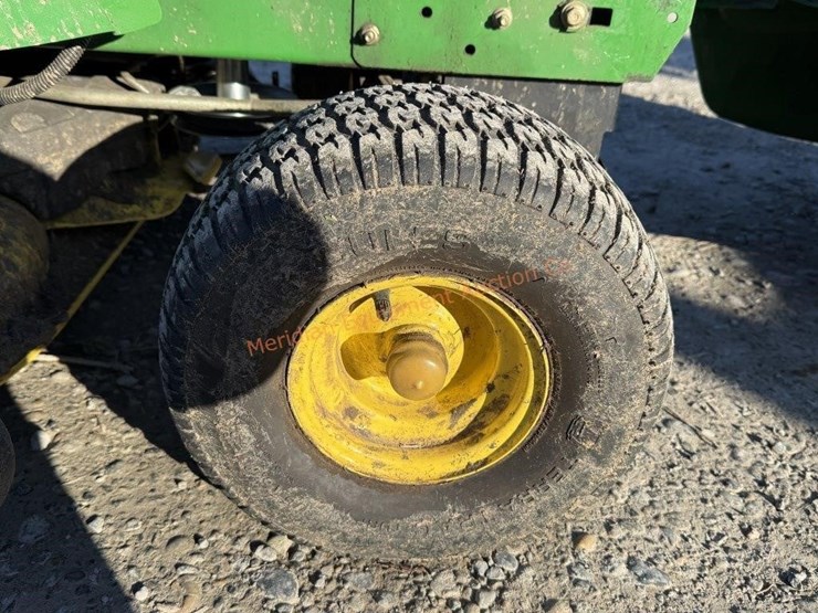 john-deere-180-image-12