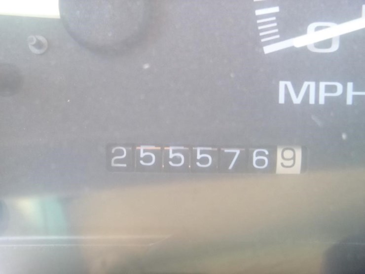 1995-chevrolet-1500-image-23