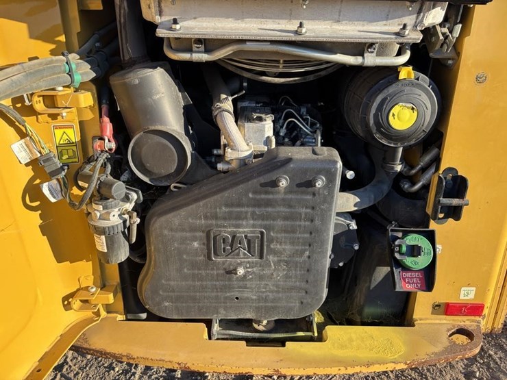 caterpillar-262c2-image-33