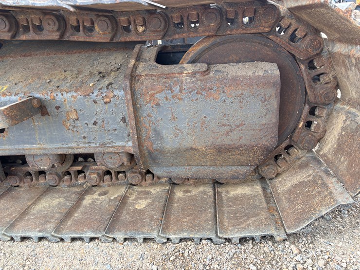 2022-volvo-ec220el-image-15