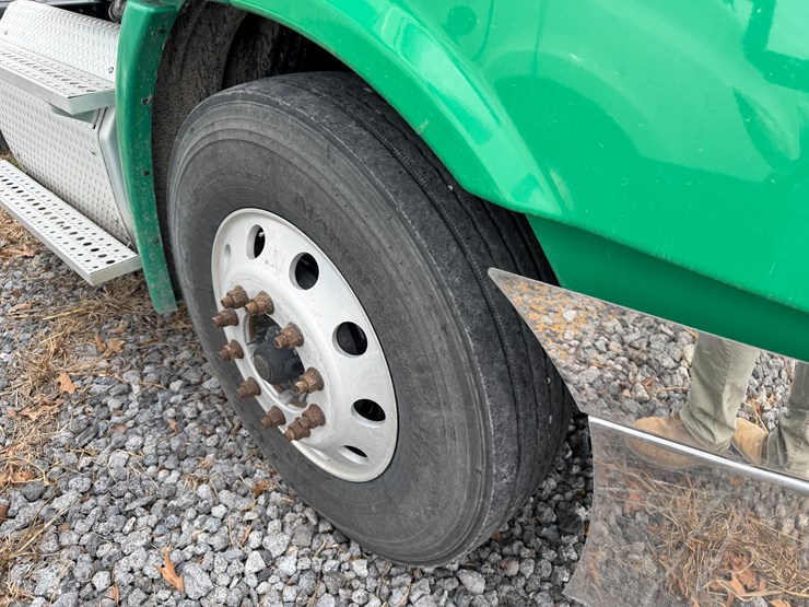 #40990-•-2019-freightliner-cascadia-s/a-daycab-truck-tractor-vin:-3akjgbdv5ksks6034-image-12