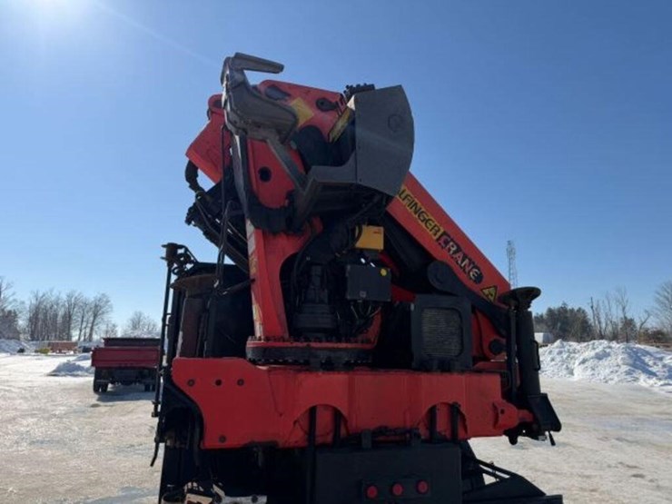 2008-mack-gu813-tri/a-boom/flatbed-truck-1m2ax16c9-image-43