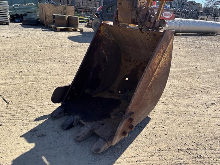 komatsu-pc60-7-image-9