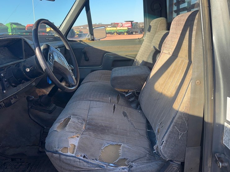 1990-ford-f250-image-8