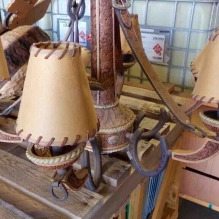 WESTERN DÉCOR CEILING LIGHTS, 4' WOODEN FAN