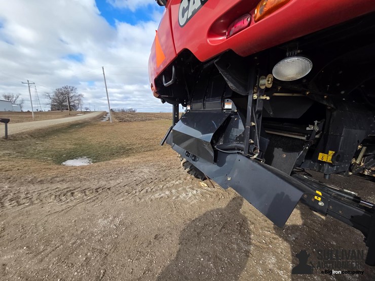 2010-case-ih-7120-image-14