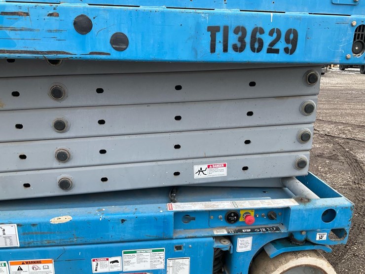 2003-genie-gs3246-image-31