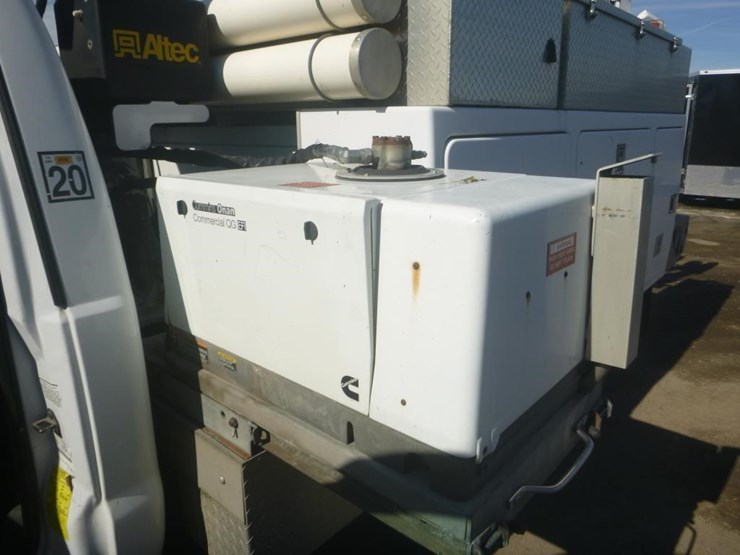 2012-ford-f450-image-16