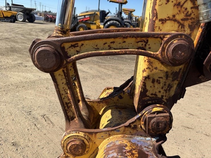 komatsu-pc60-7-image-11