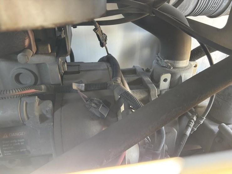 2011-ingersoll-rand-p185-image-7