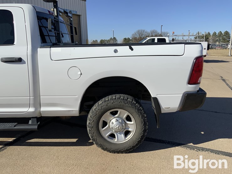 2017-dodge-2500-image-9