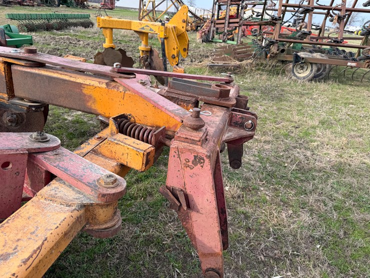 #41042-•-w&a-tandem-levee-plow-image-20