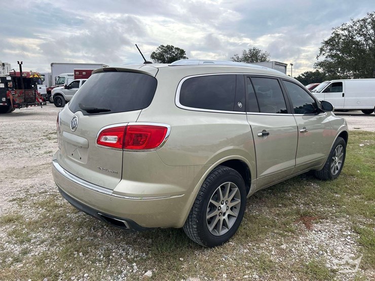 2013-buick-enclave-image-3