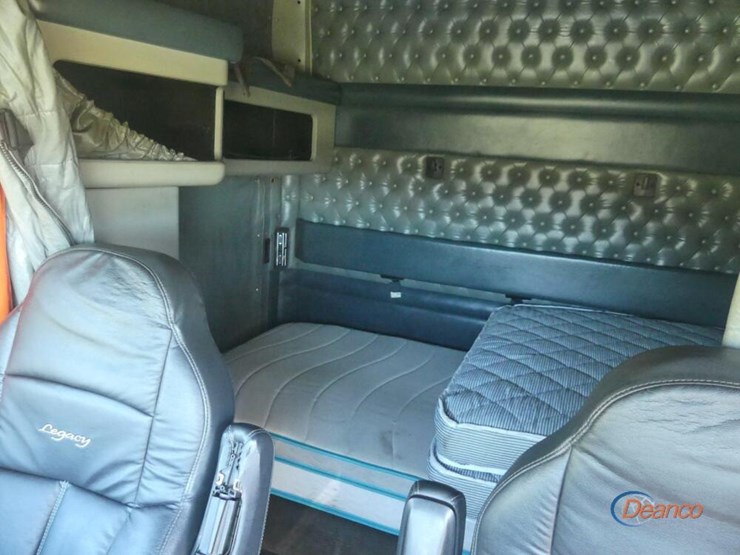 2000-kenworth-w900-image-18