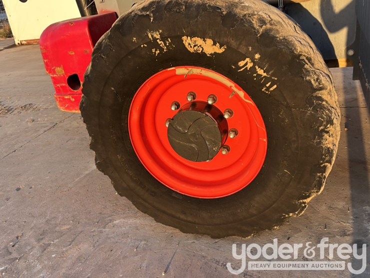 2018-skyjack-sj1056-image-16