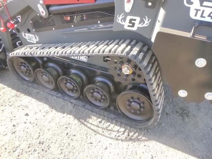 2025-kubota-d1703-image-26