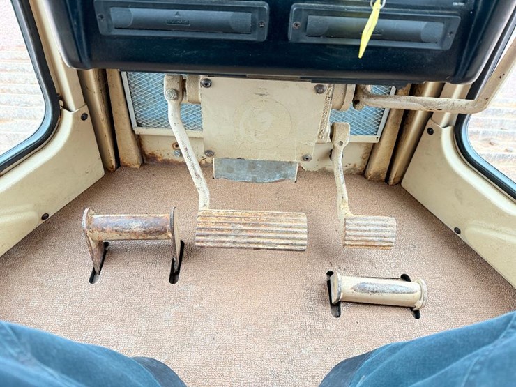 caterpillar-d6m-lgp-image-51