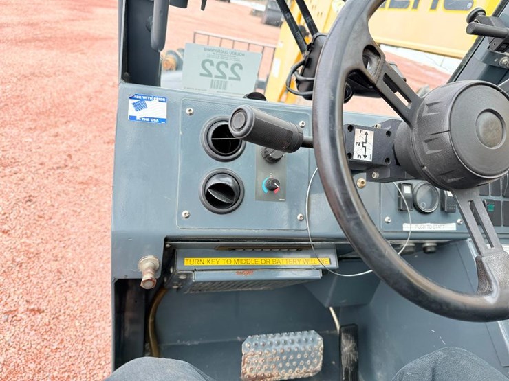 2014-gehl-rs10-55-image-48