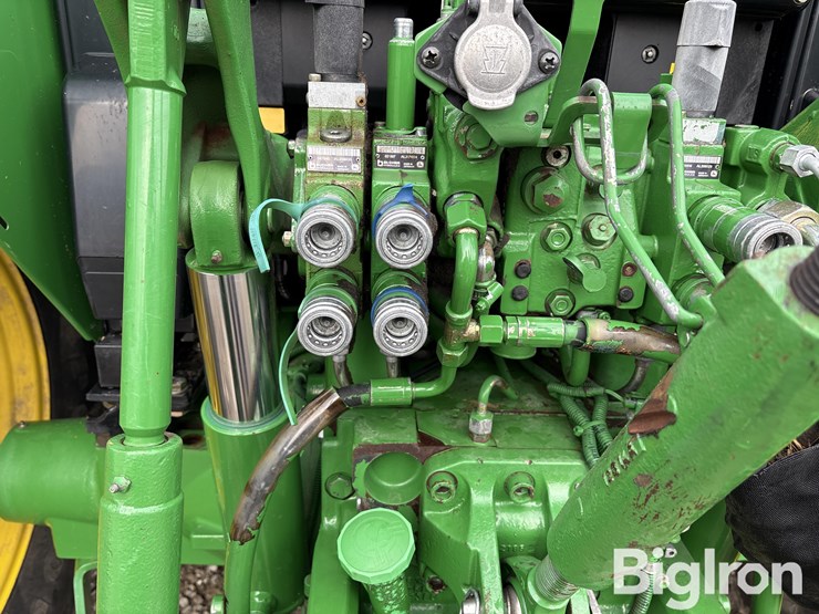 john-deere-6430-image-11