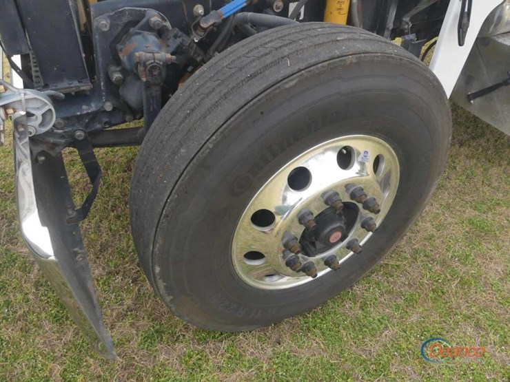 2007-peterbilt-379-image-13