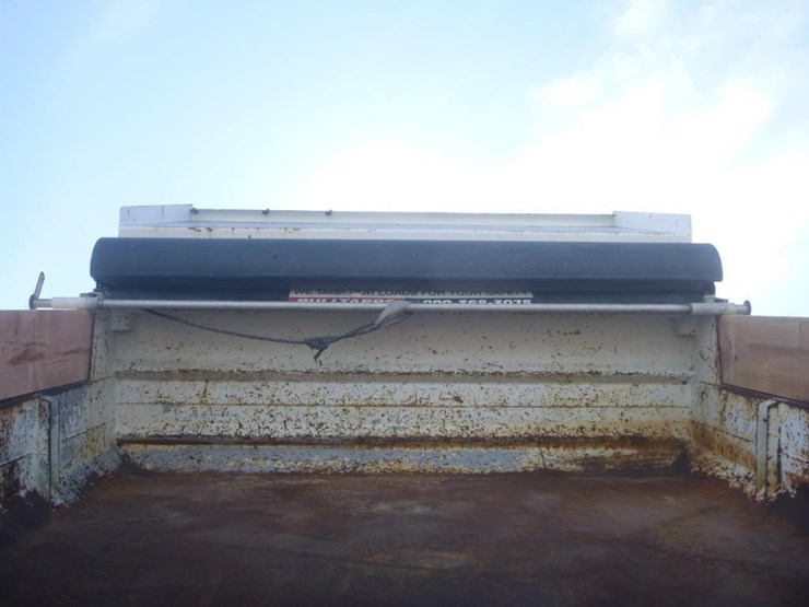 2011-ford-f550-image-15