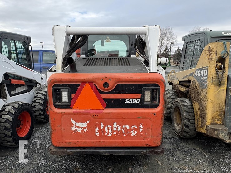 2014-bobcat-s590-image-7