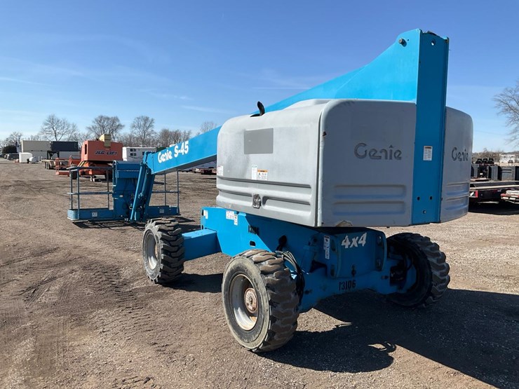 2005-genie-s45-image-3