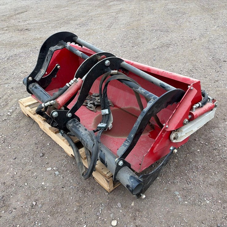 Ventrac Bucket with Grapple