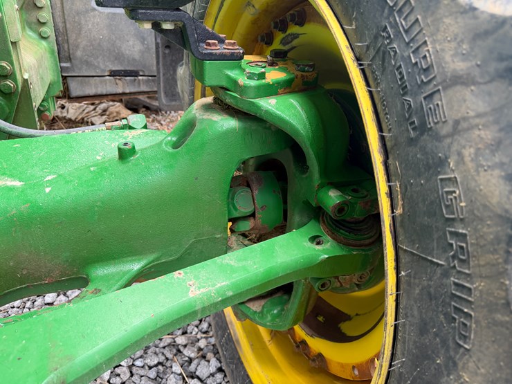 2023-john-deere-8r-310-image-16