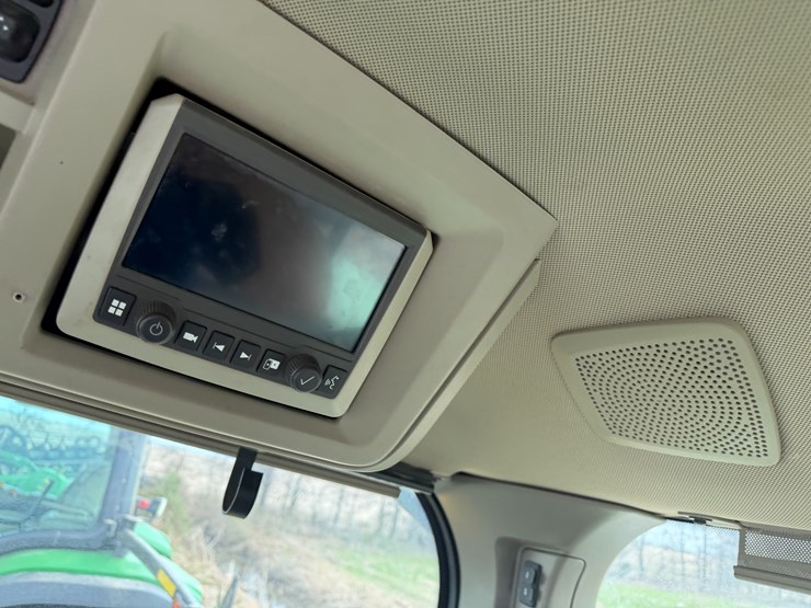 2023-john-deere-8r-310-image-66