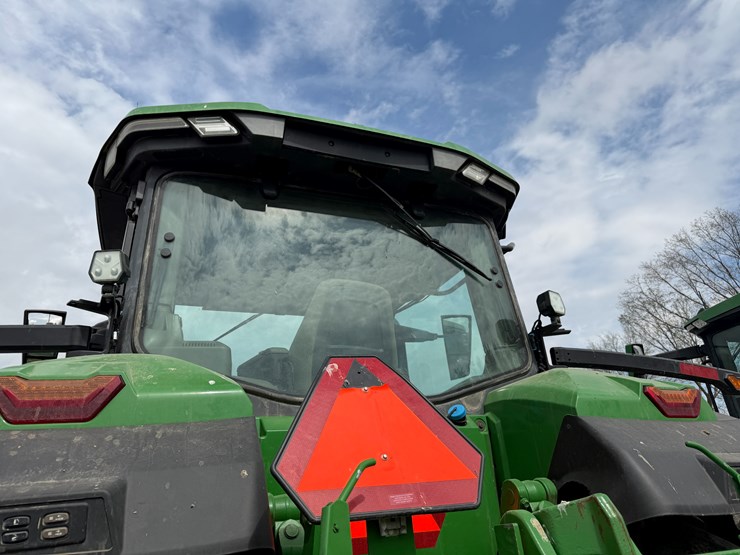 2023-john-deere-8r-310-image-25