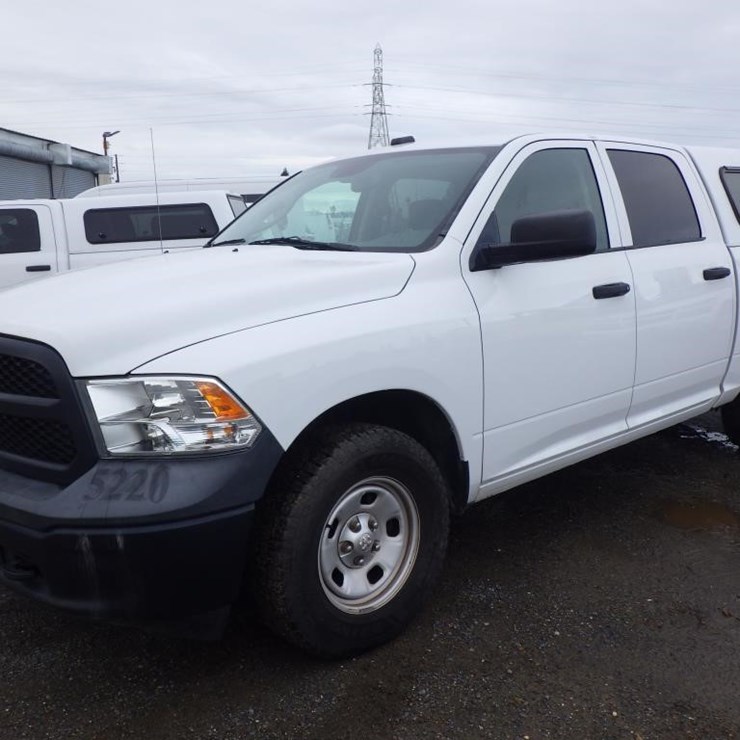 2015 DODGE 1500