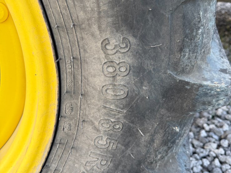 2017-john-deere-6120m-image-5