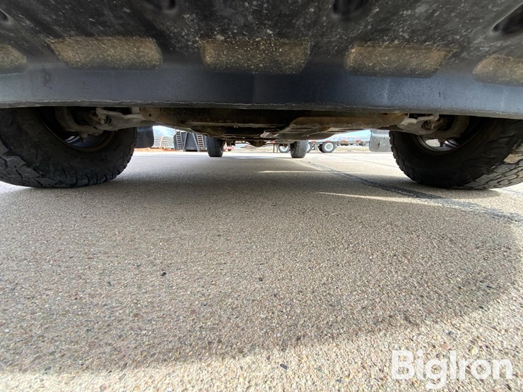 2015-dodge-1500-image-19