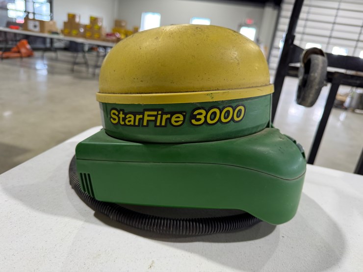 john-deere-3000-image-9