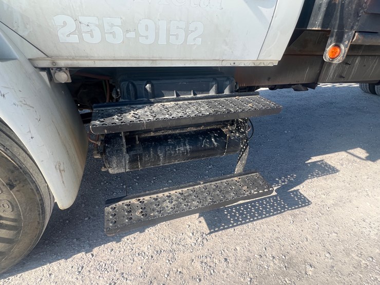 2015-international-4300-image-8